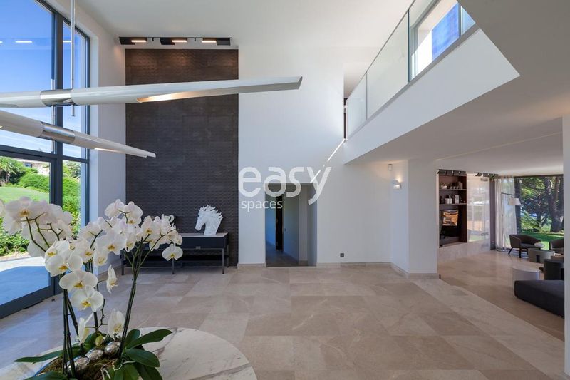 Renting out your house for film and video production purposes