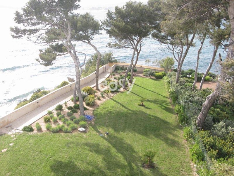 Villa Riviera dedicated and specifically designed for professional photo shooting sessions