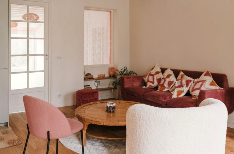 House available for rent for photo shoots near Paris, France