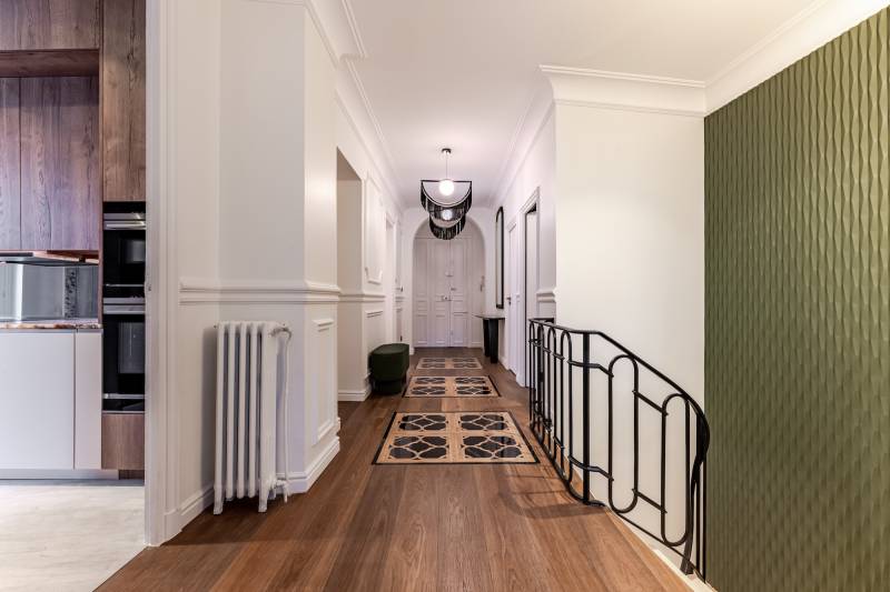 Elegant and Spacious Private Mansion Ideal for Photoshoots Located in Paris FRANCE