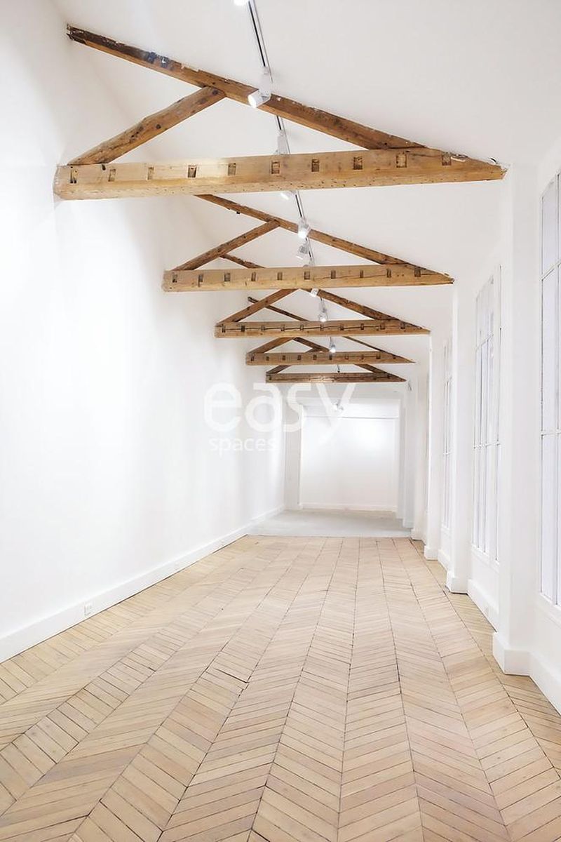 rental of shooting locations and film sets in the city of Paris