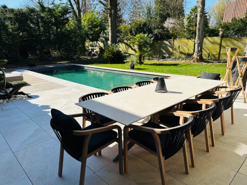 rent a contemporary villa for a photo shoot in Lille