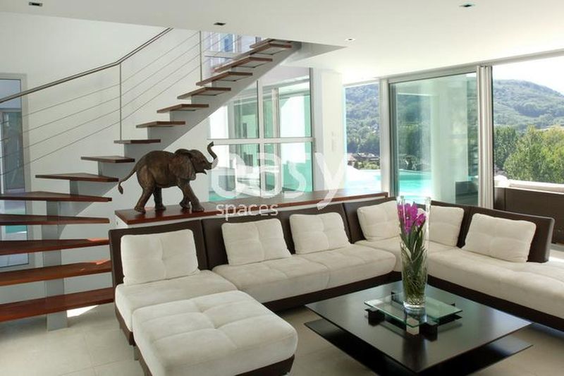 Agency specializing in the comprehensive location scouting of various places across the entire southern region of France