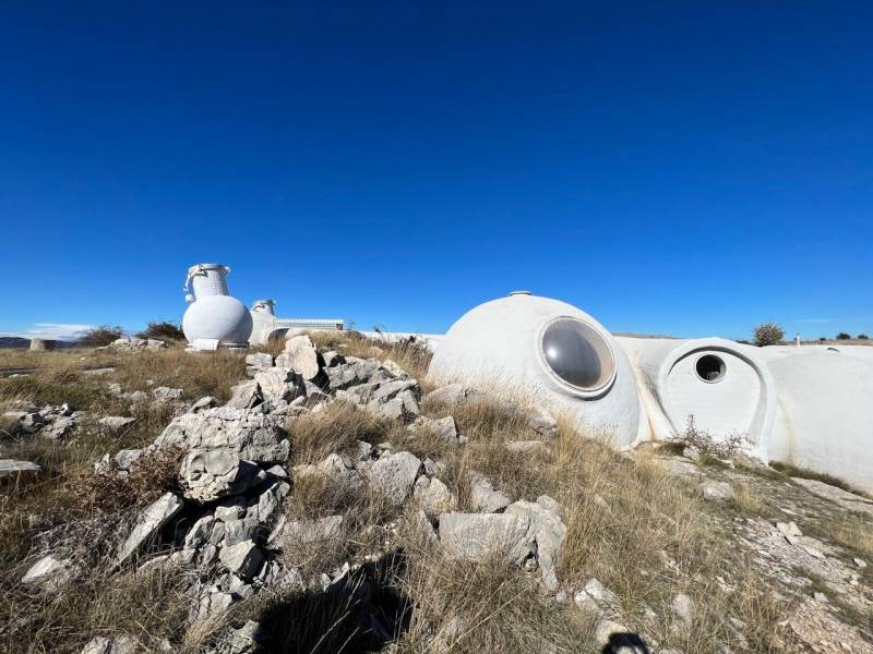 Lunar-themed decorative setting designed specifically for a photo shoot in Cannes, France