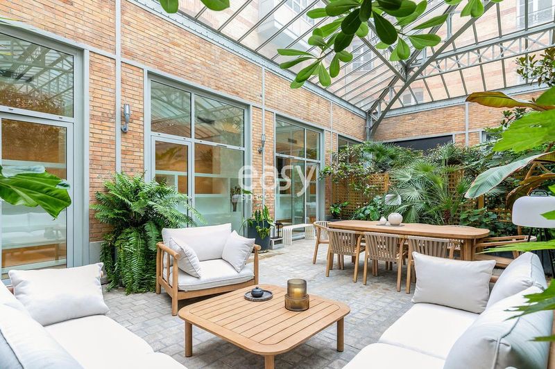 Shooting location featuring an exterior setting in FRANCE