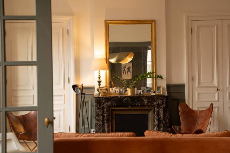 warm and inviting filming location situated in the city of Lyon, FRANCE