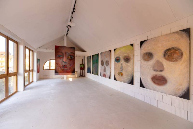 Renting an artist's workshop space for event purposes, filming, and photo shoots in Paris metropolitan area