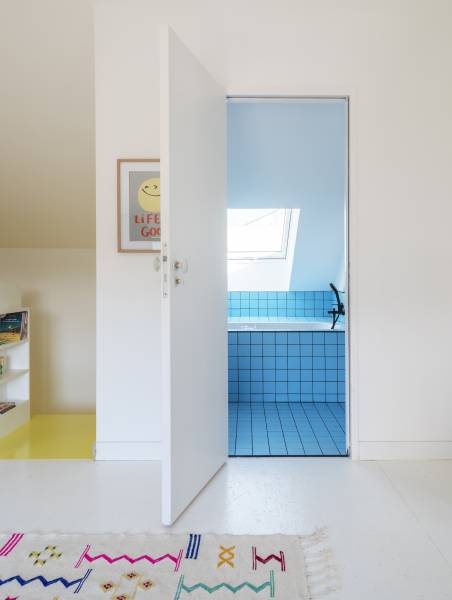 Unusual and unique location available for rental in Nantes, FRANCE, for professional photo shoots and filming sessions