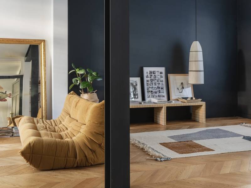 Renting a house for a professional photoshoot session in the very center of Nantes, France