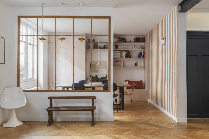 townhouse available for rent located in the very heart of Nantes city center suitable for filming purposes