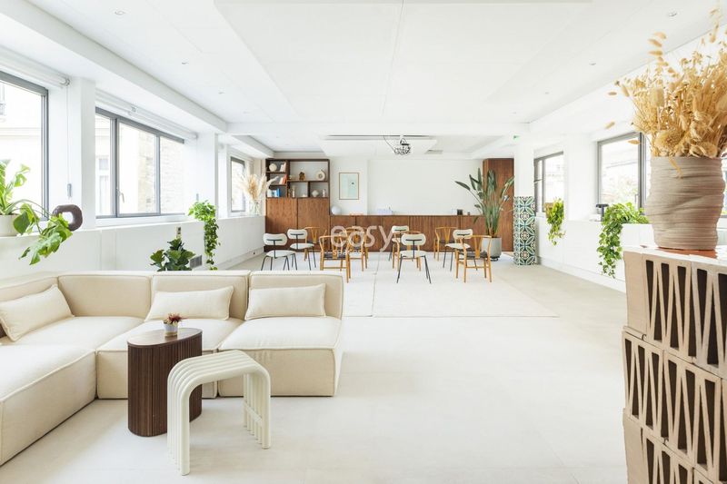 Modern and Bright Showroom Space Available for Rent in Paris, FRANCE