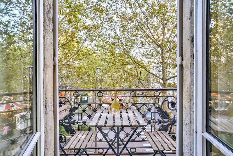 Event venues available for rent located in the city of Paris, France