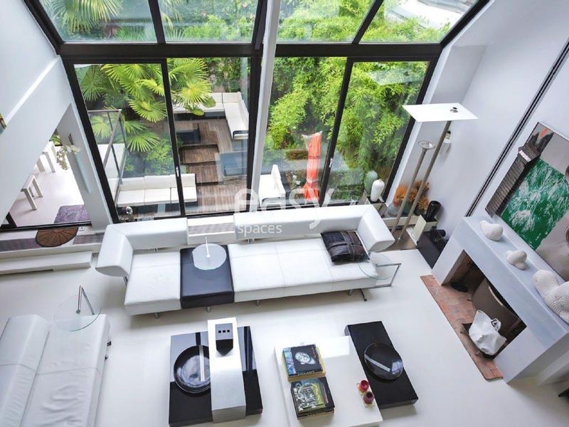 event venues and various locations dedicated to hosting events across the city of Paris