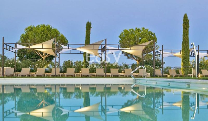 Rental of a traditional farmhouse specifically for professional photo shooting sessions and photography projects