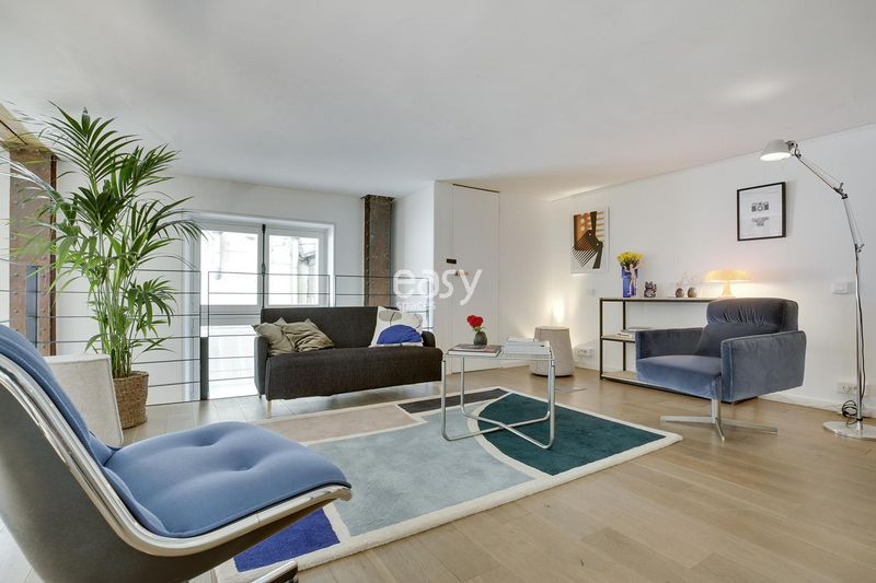 Unusual and unique place available for rent in the Île-de-France region, FRANCE