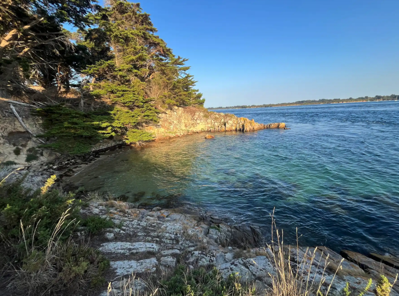 Renting a private beach location exclusively for a professional photo shooting session