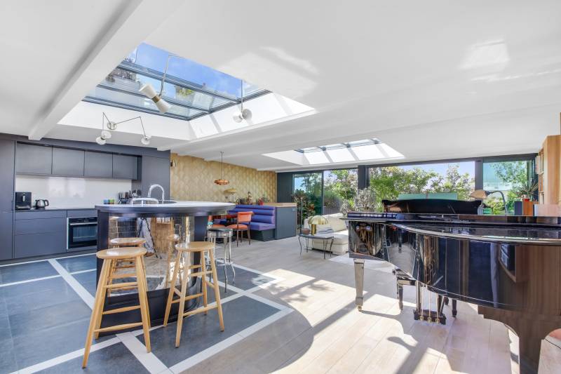 Unusual and Unique Event Venue Located in Paris, France