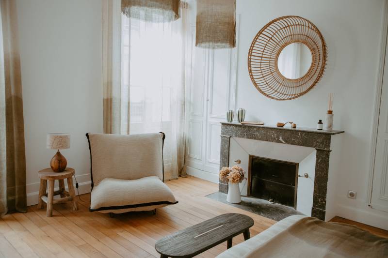 Renting one’s apartment in FRANCE specifically for professional photography sessions and photo shoots