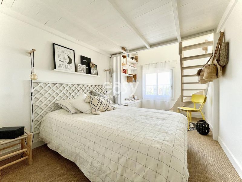 Venue rentals for photo shoots specifically available in FRANCE for professional photography sessions