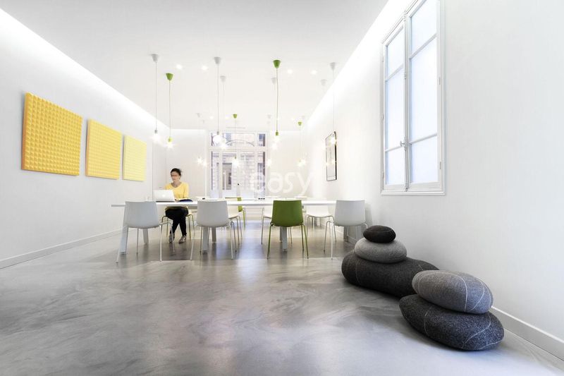 A unique and unconventional space available for rent specifically for photography sessions in Nice