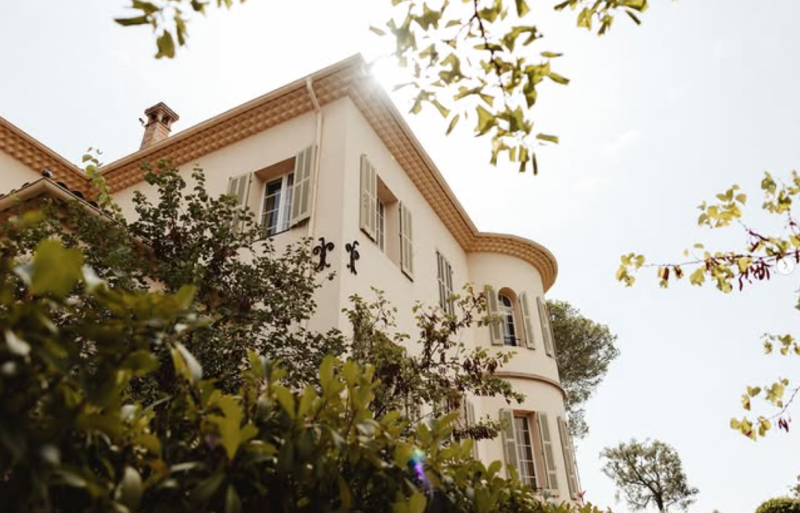 castle rental for professional photo shooting session in Cannes, FRANCE