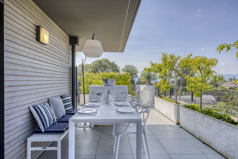 filming location site available for rental in Switzerland FRANCE