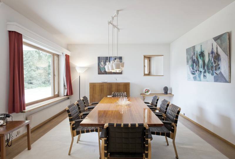 Architect-designed villa available for rent in FRANCE specifically for professional photo shoots and commercial filming in Paris