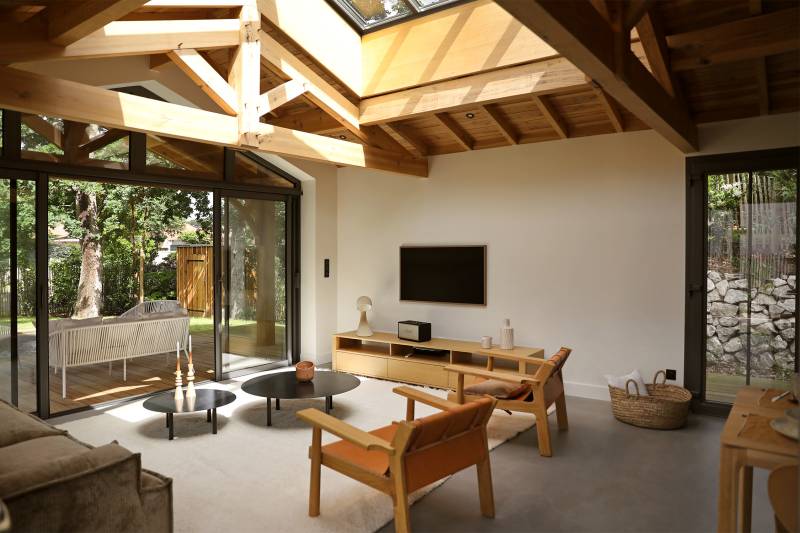 Wooden house available for rent for event hosting purposes in Hossegor, FRANCE