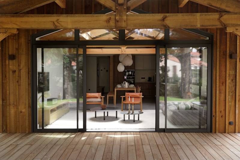 House available for rent for professional photo production in Hossegor, FRANCE