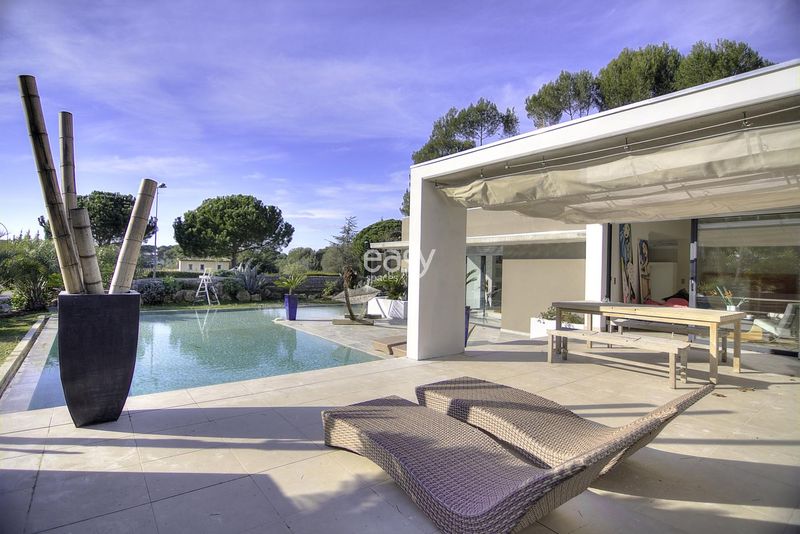 Photography shooting location in the stunning and picturesque Cannes Alpes Maritimes region