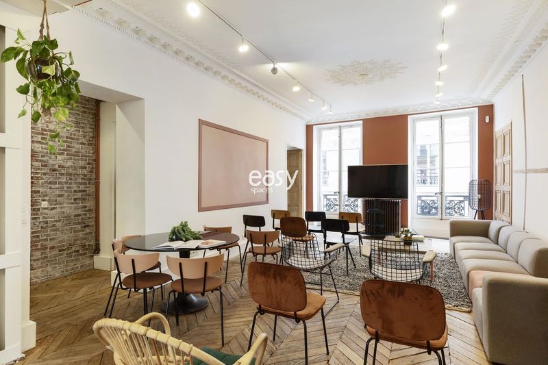 Space available for photo shooting rental in Paris, Île-de-France region, FRANCE