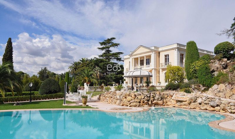 beautiful Belle Époque villa available for rent for event hosting in Cannes