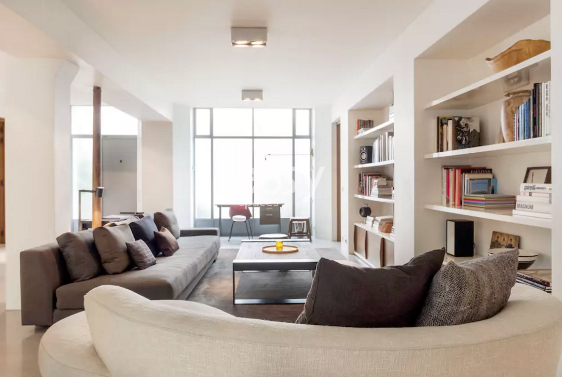 location place of the photoshoot in Paris 75 department area