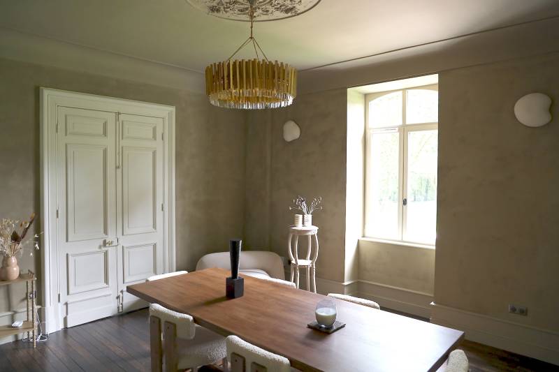 Find a suitable and convenient filming location near Bayonne in France