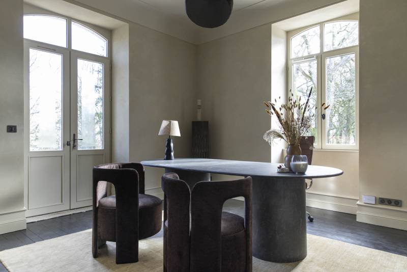 decor for a photo shoot set located in the southwest region of FRANCE