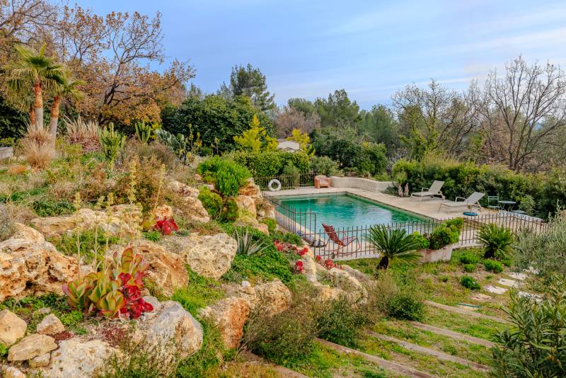 picturesque rustic setting perfect for a scenic countryside photo shoot in FRANCE