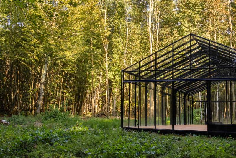 Greenhouse for rent for photo shoots in Paris