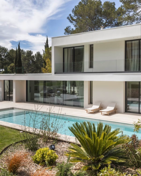 rent a contemporary house for events