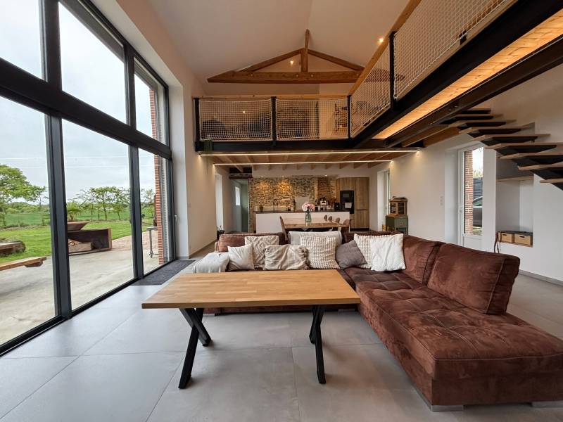 House Available for Rent Specifically for Film Shootings in Nantes, FRANCE