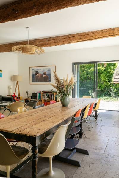 Rent a beautiful farmhouse for photo shoots, filming and events in Provence