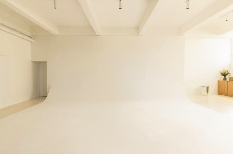 where to find a new event venue location in Paris, France with exceptional facilities and unique atmosphere