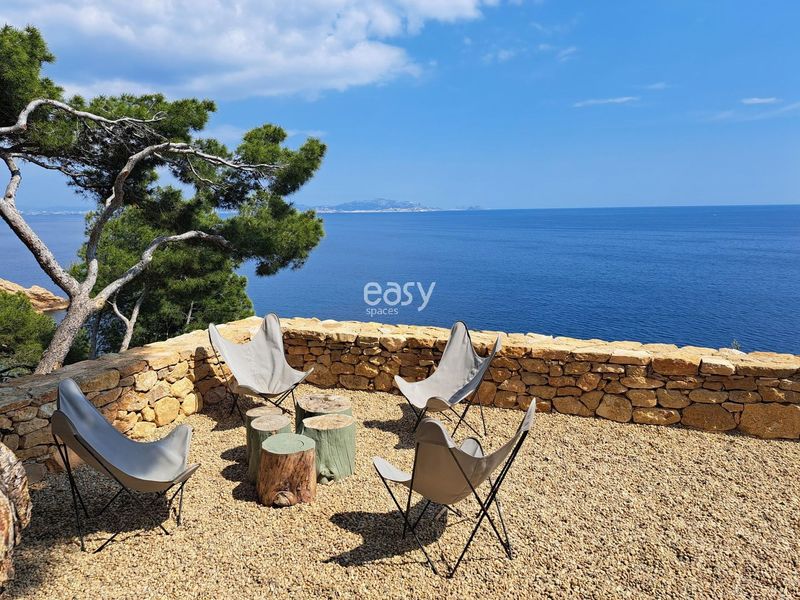 Sea view location for a photo shoot in Marseille, FRANCE