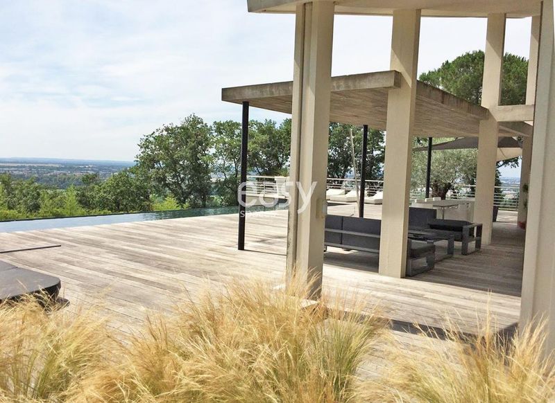 filming location in the beautiful city of Toulouse, France