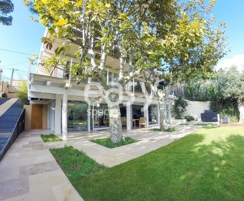 unique and unusual event venue located in the vibrant city of Marseille