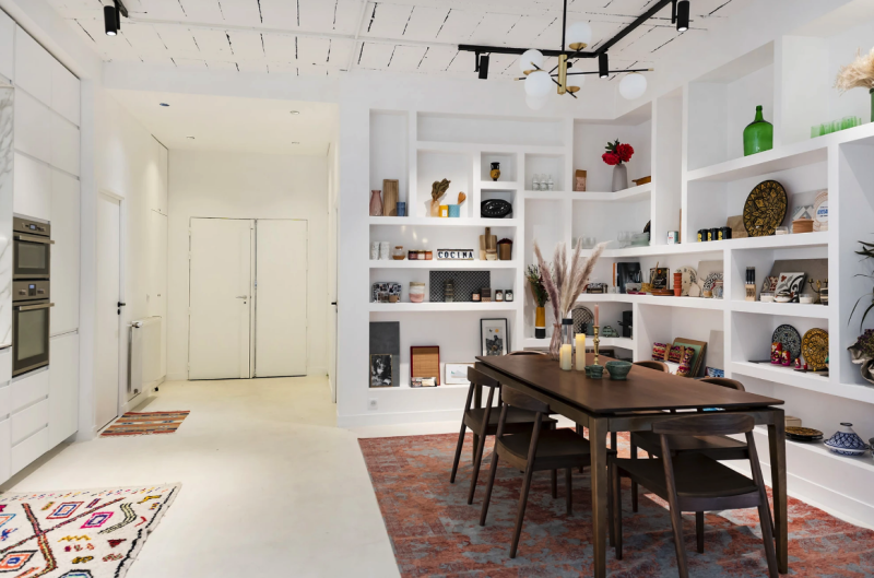 Agency specializing in shooting location services specifically based in Paris, FRANCE