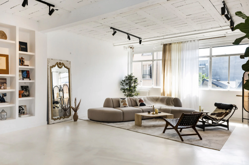 Renting a spacious and stylish loft in Paris, FRANCE for a professional photoshoot session