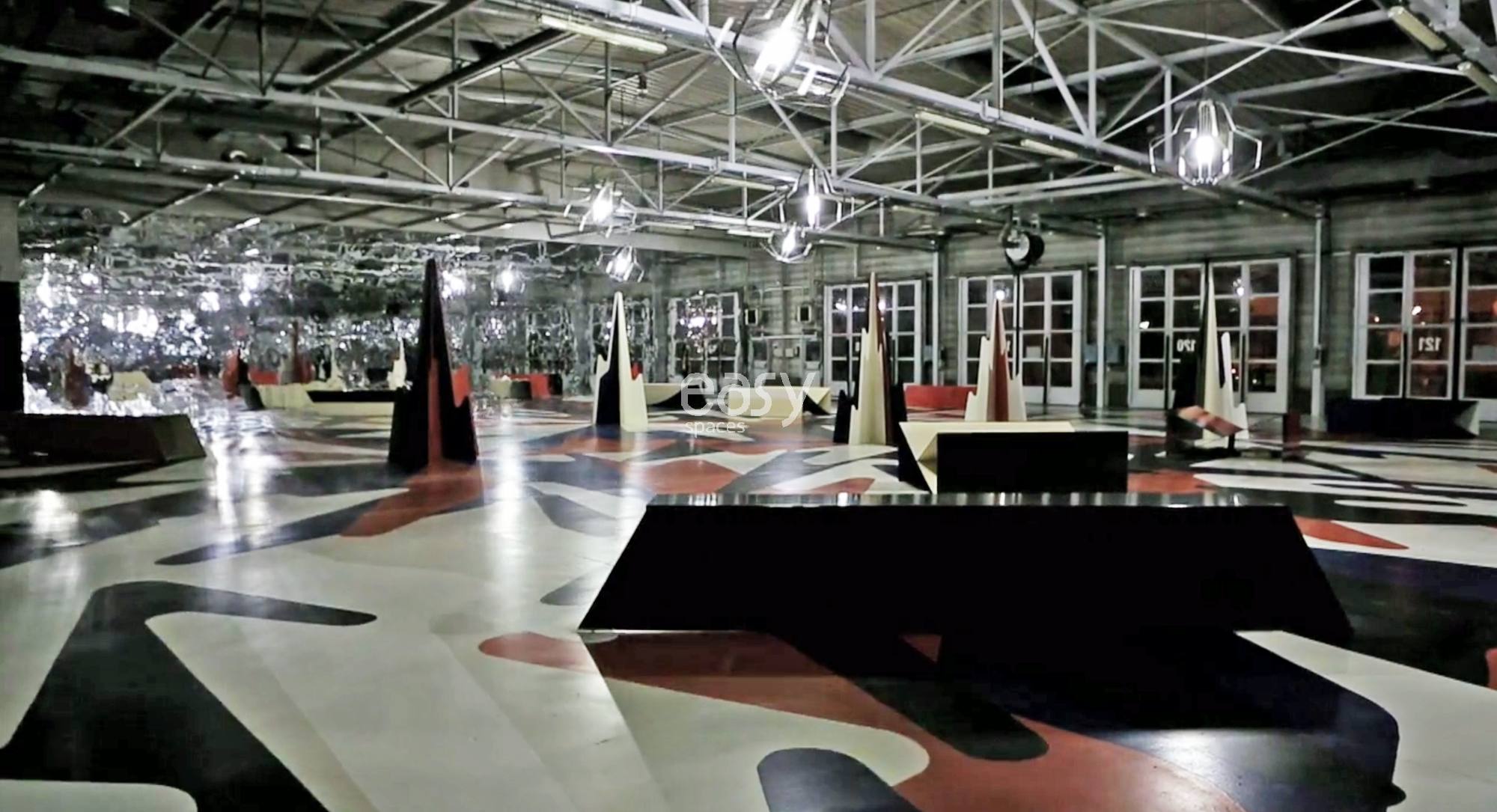 Event venue perfectly suited for hosting large-scale roadshows in Metz city