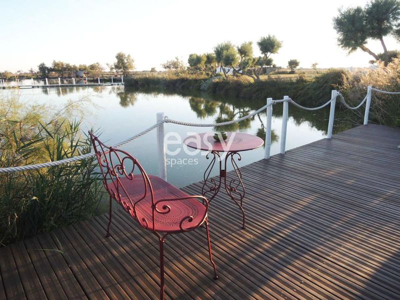 Organization and Coordination of Professional Photo Shoots and Film Productions Taking Place in the South of France