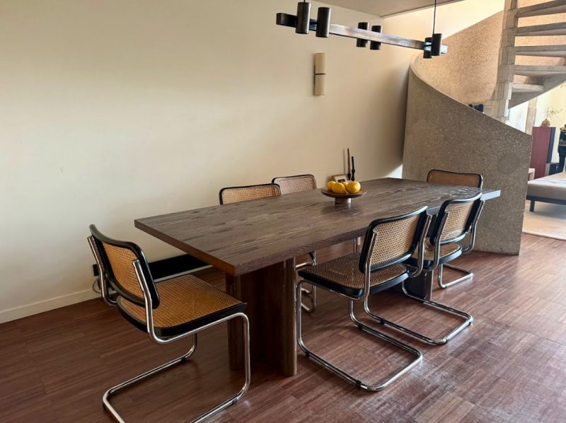 Rent a brutalist loft for a photoshoot in Paris