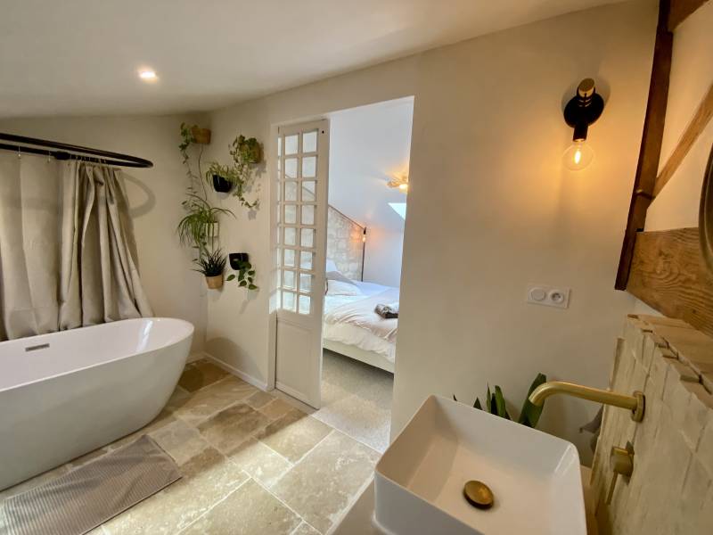 rent an unusual and unique location in BORDEAUX FRANCE for a professional photo shoot